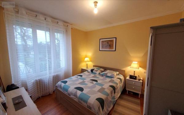 Maison individuelle à vendre à Carhaix-Plouguer dans le Finistère (29270), ref : 29066-1092959