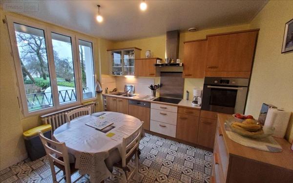 Maison individuelle à vendre à Carhaix-Plouguer dans le Finistère (29270), ref : 29066-1092959