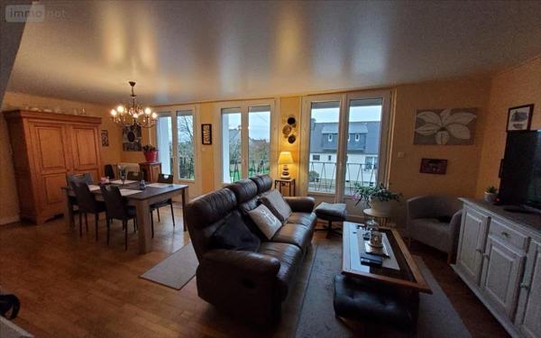 Maison individuelle à vendre à Carhaix-Plouguer dans le Finistère (29270), ref : 29066-1092959