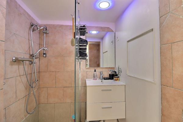 Maison Montigny Les Cormeilles 7 pièce(s) 130 m2+ garage