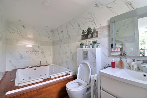 Maison Montigny Les Cormeilles 7 pièce(s) 130 m2+ garage