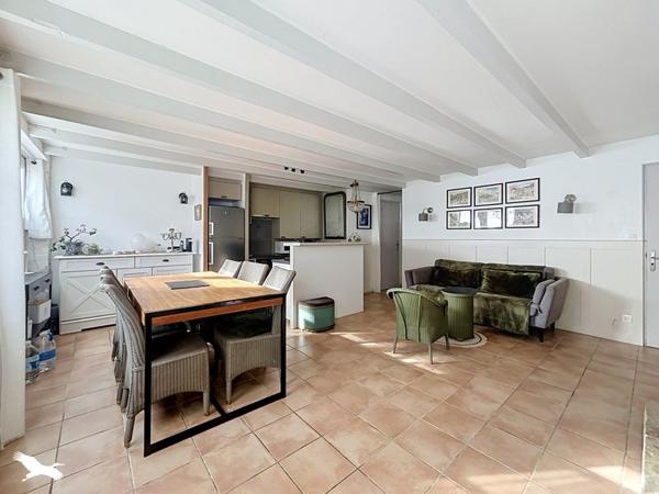 Maison 554 910 € La Flotte 4 p 94 m² DPE D