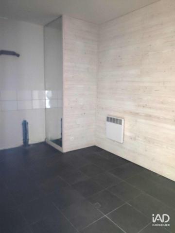 Location local d’activité 66 m² Loudun