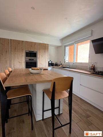 Amoureux de la nature, maison familiale de 150 m2 habitable sur un terrain de 11 150 m2.