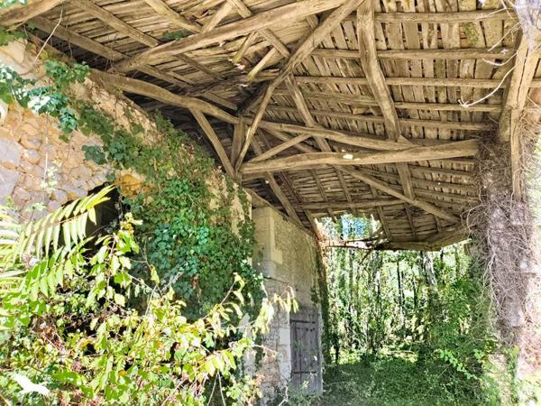 Maison à vendre 69 000 € Montlieu-la-Garde 1 pièce 350 m² DPE