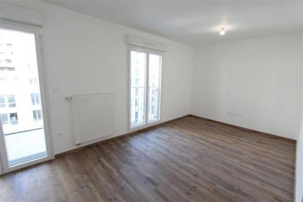 Appartement 2 pièces                                        - 44200 Nantes Réf : 12461