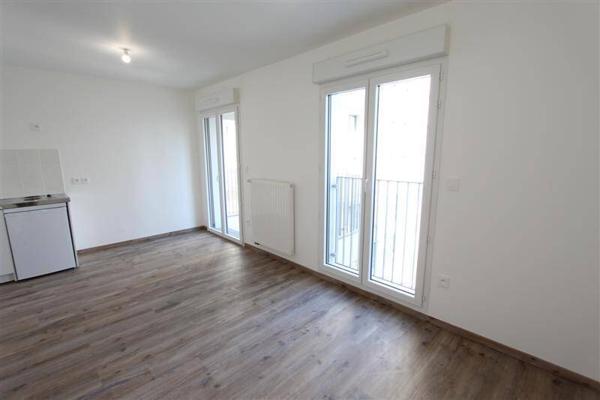 Appartement 2 pièces                                        - 44200 Nantes Réf : 12461