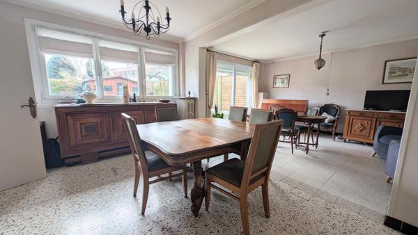 Maison à LESQUIN, 59810 - 6 pièces 127m²