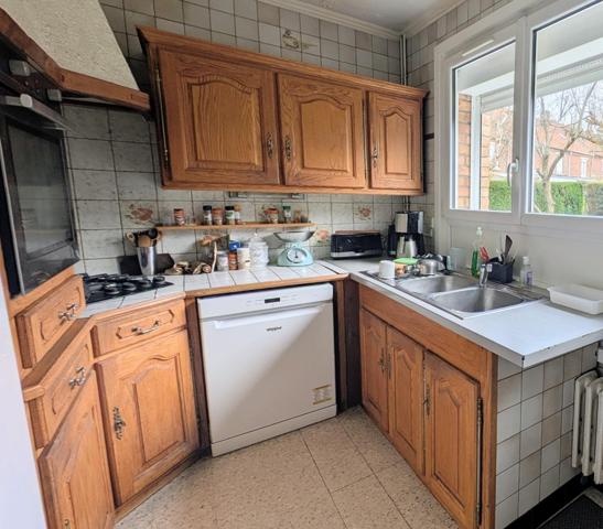 Maison à LESQUIN, 59810 - 6 pièces 127m²