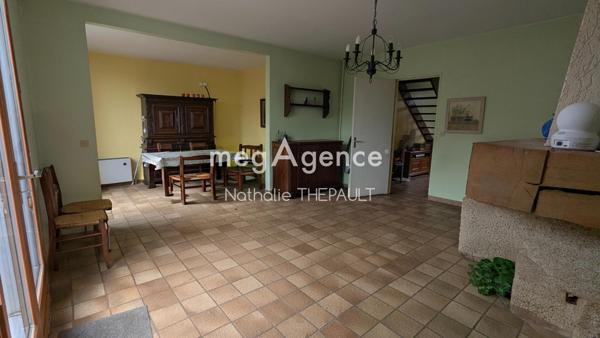 Maison à MANTES-LA-VILLE, 78711 - 5 pièces 104m²