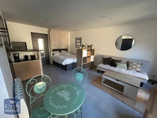 Appartement à louer 1 pièce 32.63m² Laval (53000)
