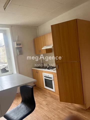 Appartement à LAVAL, 53000 - 2 pièces 27m²