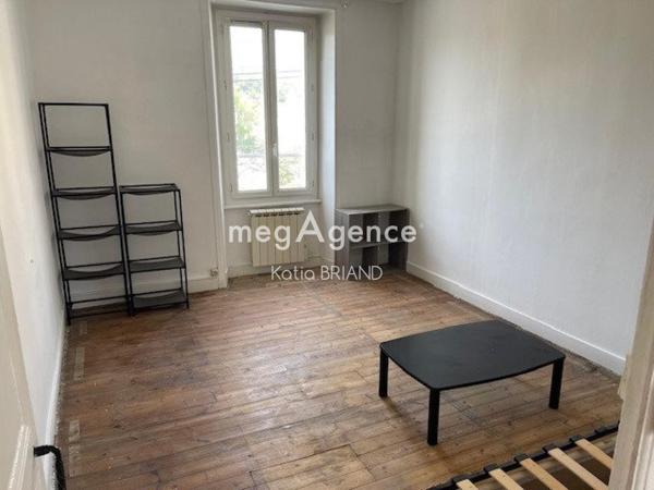 Appartement à LAVAL, 53000 - 2 pièces 27m²