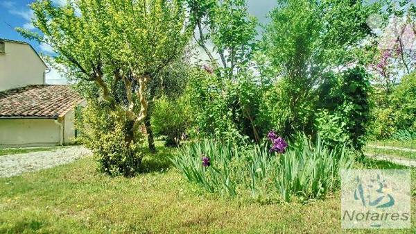 Maison à Vendre à Camblanes-et-Meynac (33360) en Gironde (33)

Entre Créon (33670) et Latresn...