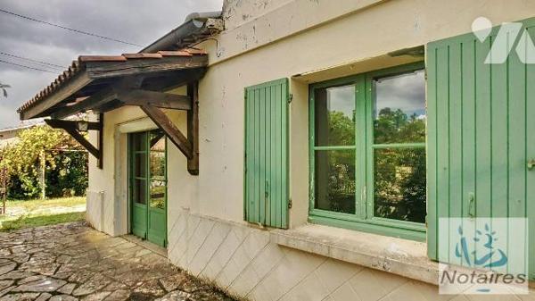 Maison à Vendre à Camblanes-et-Meynac (33360) en Gironde (33)

Entre Créon (33670) et Latresn...