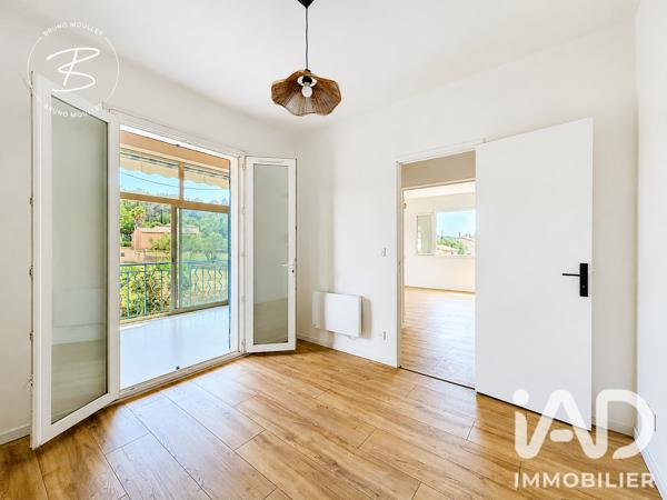 Appartement à vendre 4 pièces 82 m² Pierrefeu-du-Var