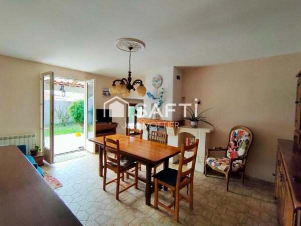 Maison au centre de La Flotte Calme et sans mitoyenneté