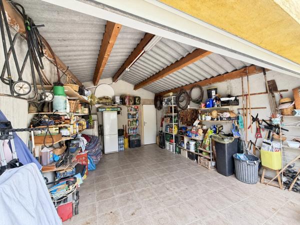 Villa plain-pied 195 m², piscine et garage  PEGOMAS (06)
