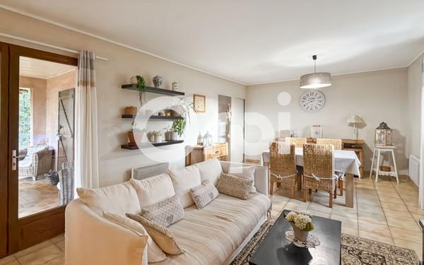 Maison à vendre    4 pièces •  Ruoms