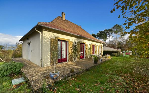 Maison à vendre    4 pièces • 100 m2 Château-l'Évêque