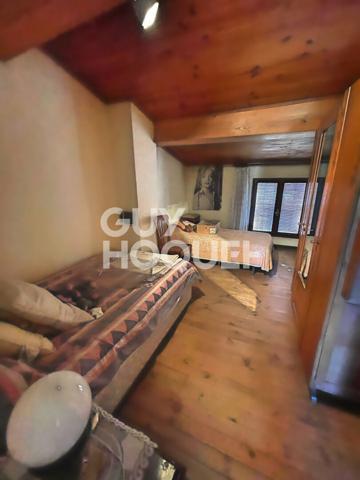 Canohes, maison de village 7 pièces, 238 m² sur parcelle 440m² avec 2 garages