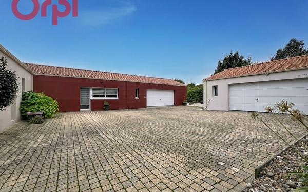 Maison à vendre    5 pièces •  Talmont-Saint-Hilaire