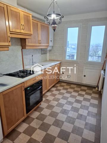 APPARTEMENT EN CENTRE VILLE AU CALME