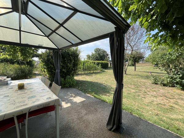 Maison ancienne rénovée 142 M2 avec dépendances sur 4226 M2 de terrain