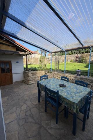 Maison + studio indépendant, beau potentiel