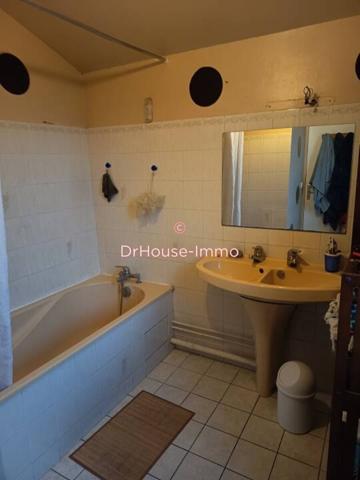 Maison à vendre 6 pièces de 183 m²