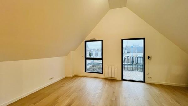 Dpt Finistère (29), à vendre au cœur du centre ville de QUIMPER, appartement T2 de 42,40 m² habitable - Balcon.