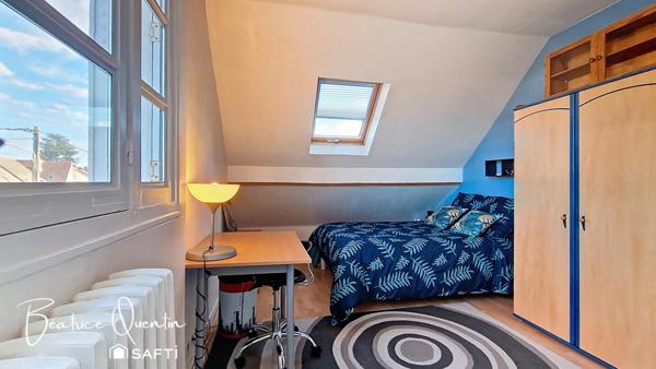 Maison familiale lumineuse avec cuisine récente – secteur recherché de l’Étang, à 15 min à pied de la gare