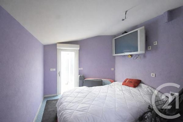 Maison à vendre  4 pièces - 111 m 2   ST GERMAIN DES FOSSES  - 03