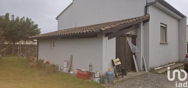 Maison traditionnelle 6 pièces de 121 m² à Eaunes (31600)