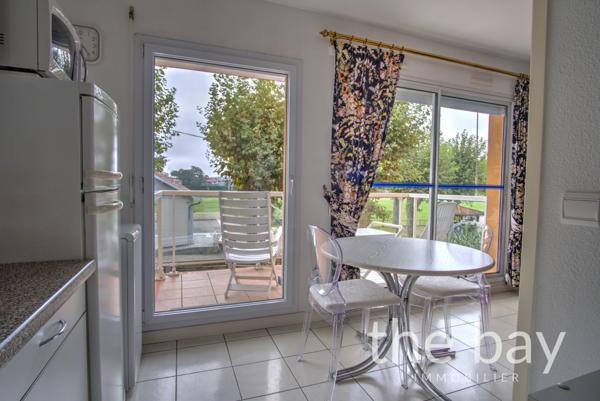 Appartement T2 lumineux en ville d'automne
