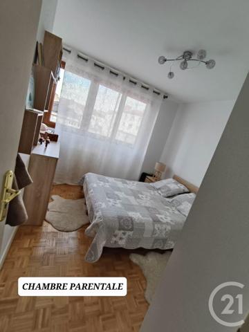 Appartement F5 à vendre  5 pièces - 105 m2 MONTLUCON - 03