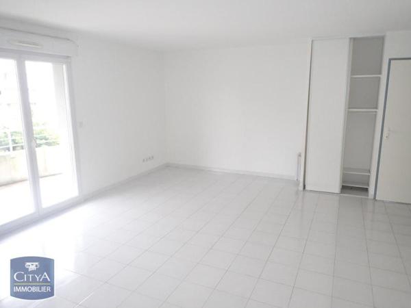 Location appartement Castres (81100) 3 pièces 64.5m²