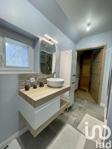 Maison traditionnelle 6 pièces de 190 m² à Paimpol (22500)