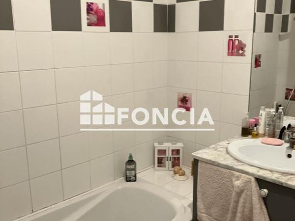 À vendre Appartement 2 pièces 45.38 m² - Soyaux 16800