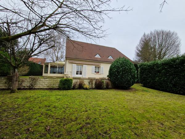 Crépy-en-Valois (60800) MAISON TRADITIONNELLE VIVABLE DE PLAIN-PIED 194 m² AVEC SOUS-SOL TOTAL