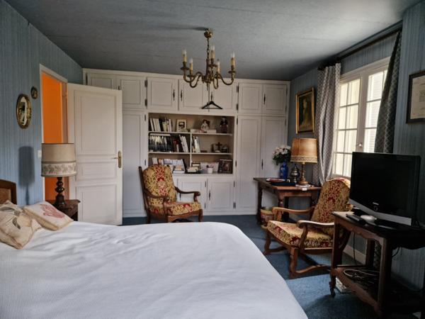 Crépy-en-Valois (60800) MAISON TRADITIONNELLE VIVABLE DE PLAIN-PIED 194 m² AVEC SOUS-SOL TOTAL