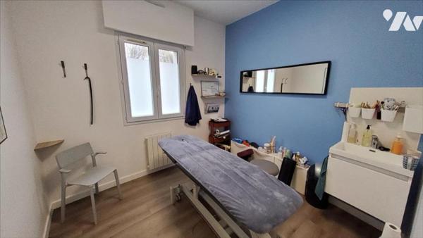 CARHAIX - LOCAL PROFFESSIONNEL