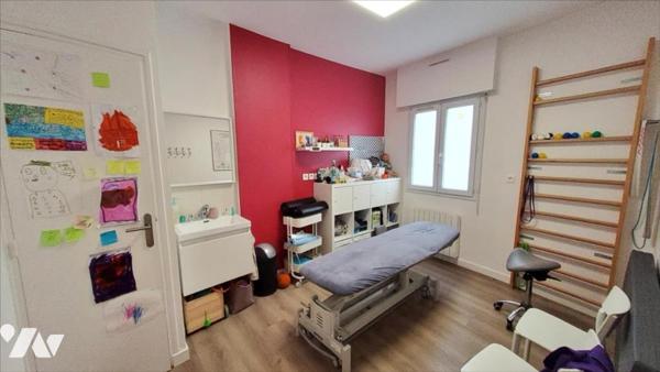 CARHAIX - LOCAL PROFFESSIONNEL