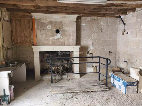 Vente Maison 2 pièces 80 m2 à La Chartre-sur-le-Loir