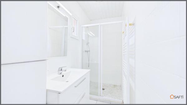 EXCLUSIVITÉ – UN APPARTEMENT AUX ALLURES DE MAISON AVEC 328 M² DE JARDIN PRIVATIF À SAINT-MÉDARD-EN-JALLES