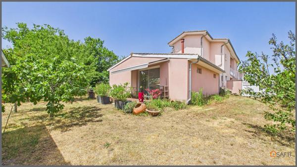 EXCLUSIVITÉ – UN APPARTEMENT AUX ALLURES DE MAISON AVEC 328 M² DE JARDIN PRIVATIF À SAINT-MÉDARD-EN-JALLES
