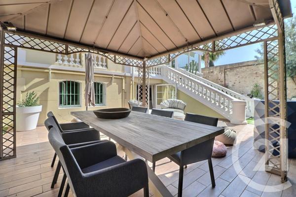 Maison à vendre  7 pièces - 244 m2 ST RAPHAEL - 83