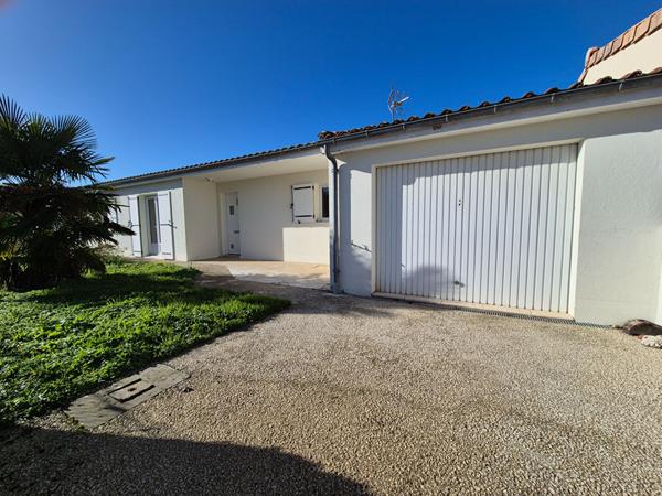 Maison Surgeres 4 pièce(s)