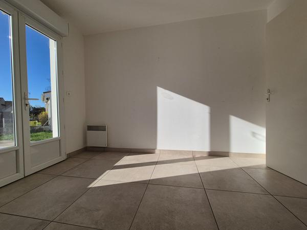 Maison Surgeres 4 pièce(s)