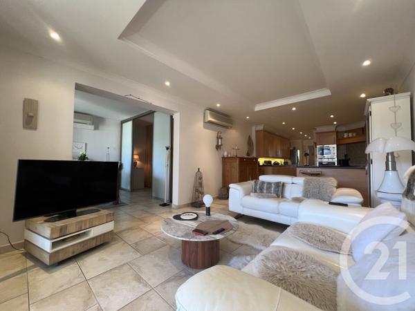 Appartement F3 à vendre  3 pièces - 74 m2 MARINES DE COGOLIN - 83